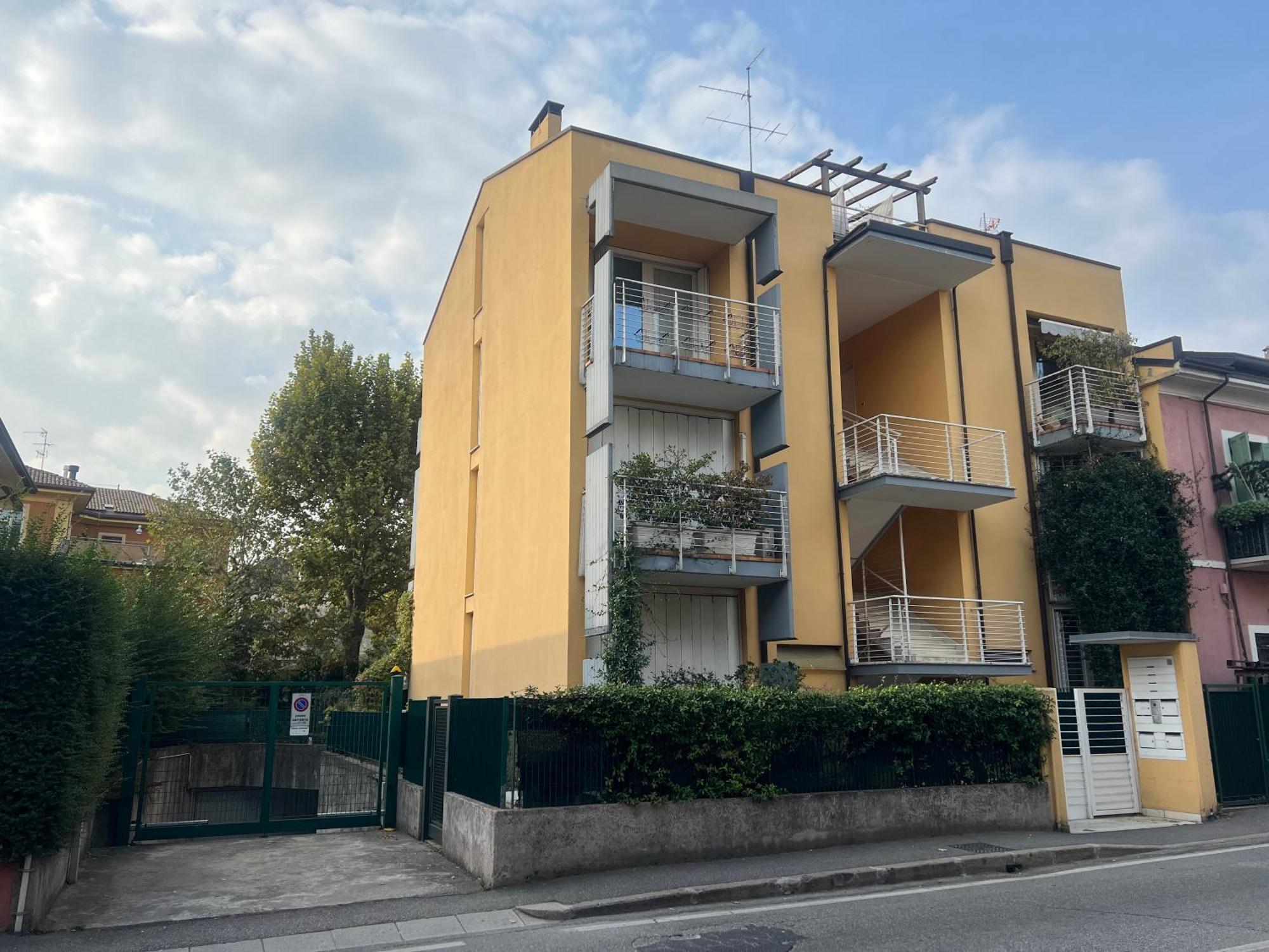 Apartament La Casa Della Luce Werona Zewnętrze zdjęcie